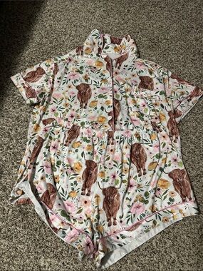 Floral & Brown Highland Cow Short Pajama Set
